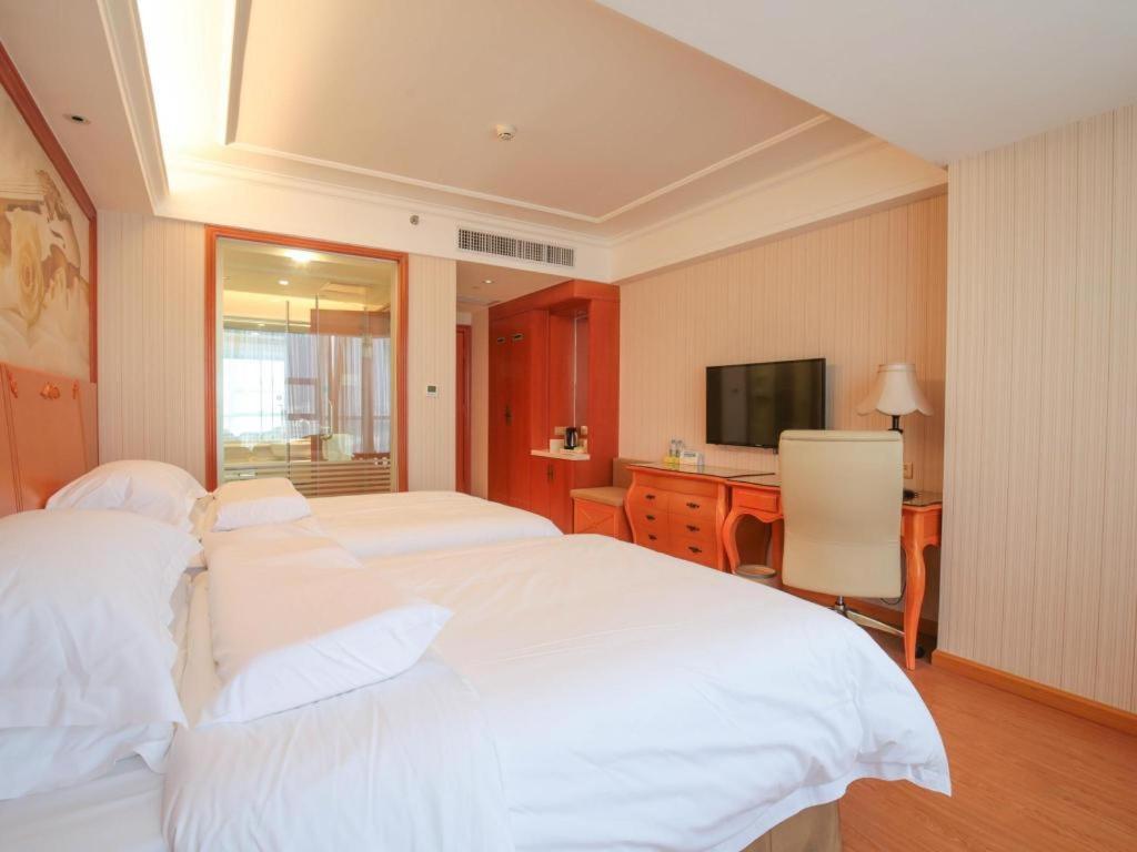 Vienna Hotel Tianjin Guizhou Road Branch מראה חיצוני תמונה