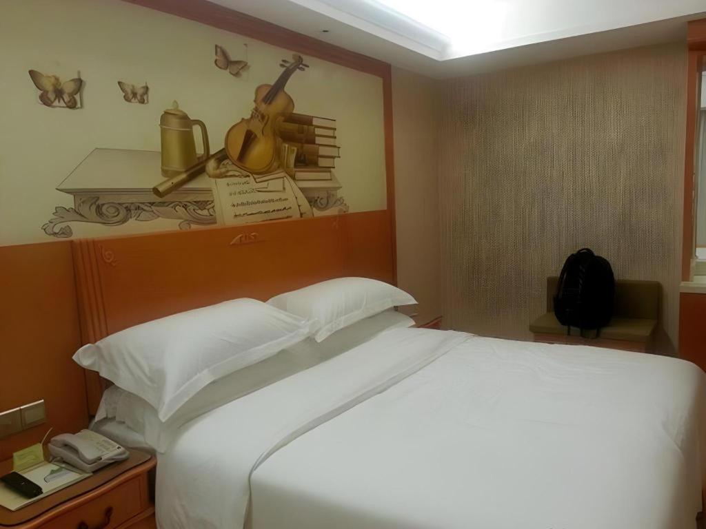 Vienna Hotel Tianjin Guizhou Road Branch מראה חיצוני תמונה